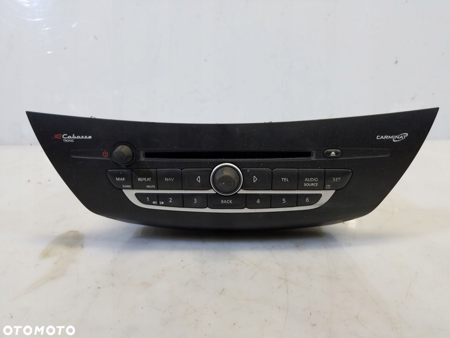 RADIO CD RENAULT LAGUNA III 281155881R - 2