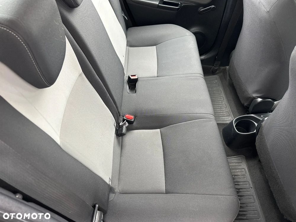 Toyota Yaris 1.5 Active - 22