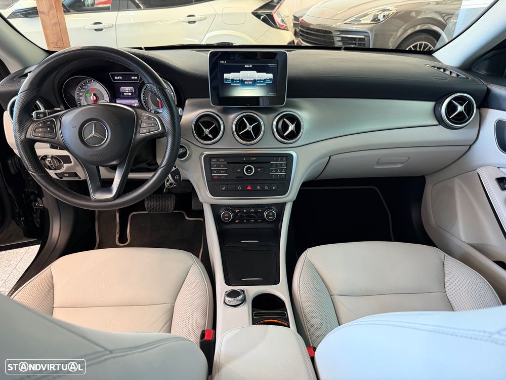 Mercedes-Benz CLA 220 d Urban Aut. - 9
