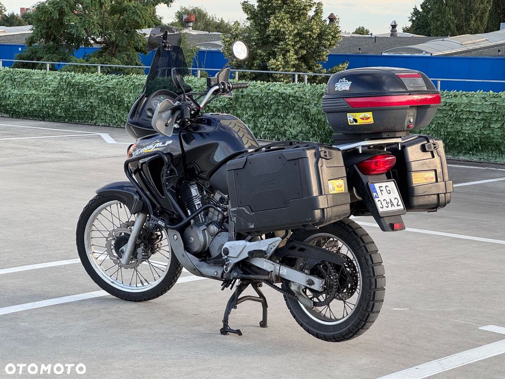 Honda XL - 13