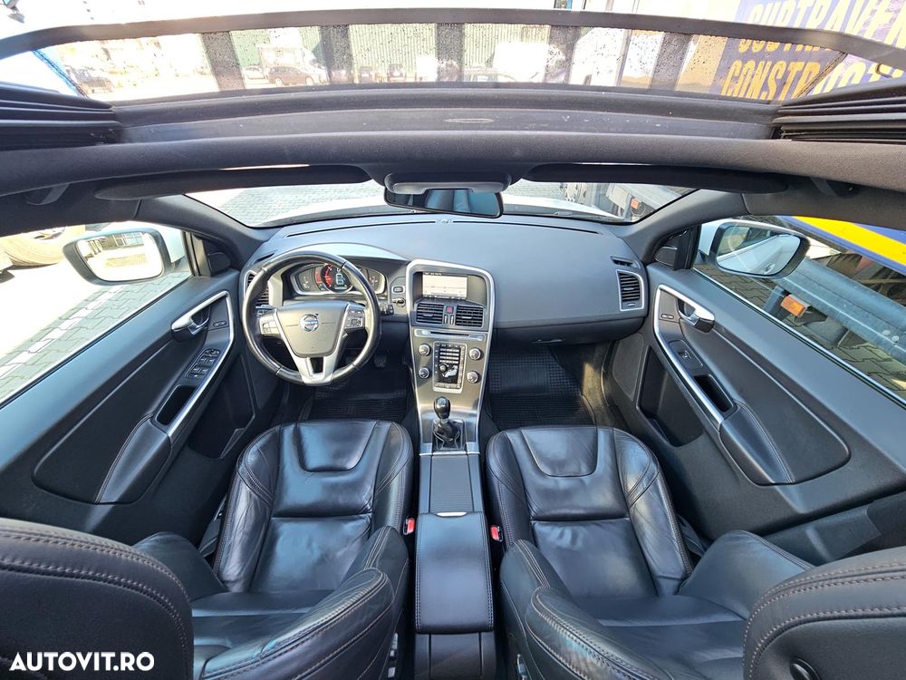 Volvo XC 60 D5 AWD Summum - 5