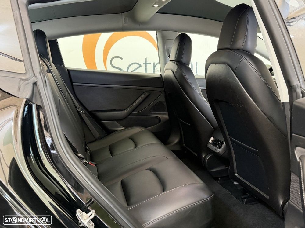 Tesla Model 3 Standard Range Plus RWD - 11