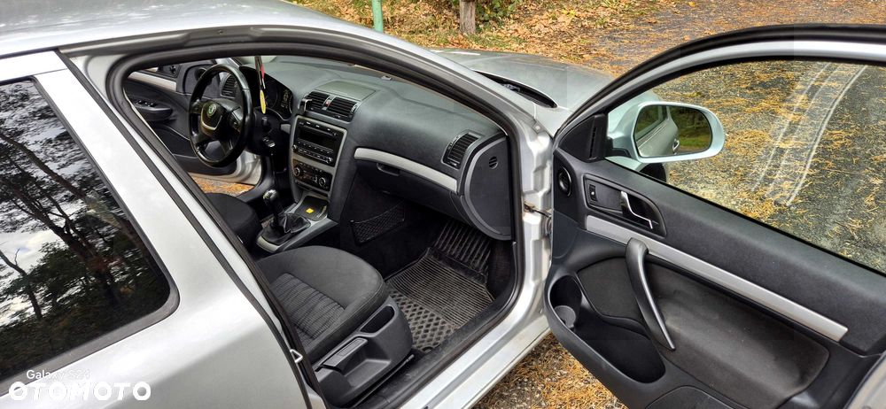 Skoda Octavia - 8