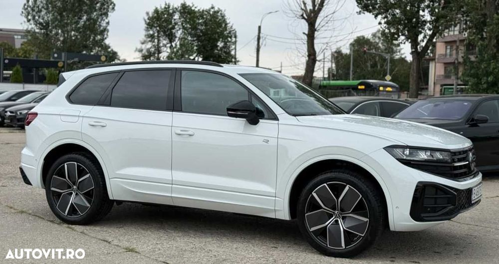 Volkswagen Touareg 3.0 V6 TDI SCR 4Motion Automatik R-Line - 12