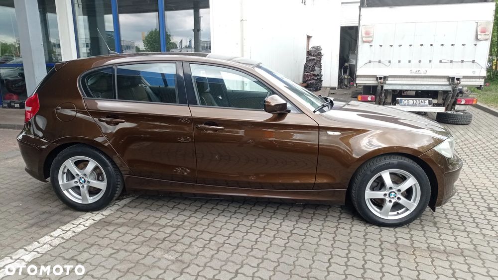 BMW Seria 1 116i Edition Sport - 26