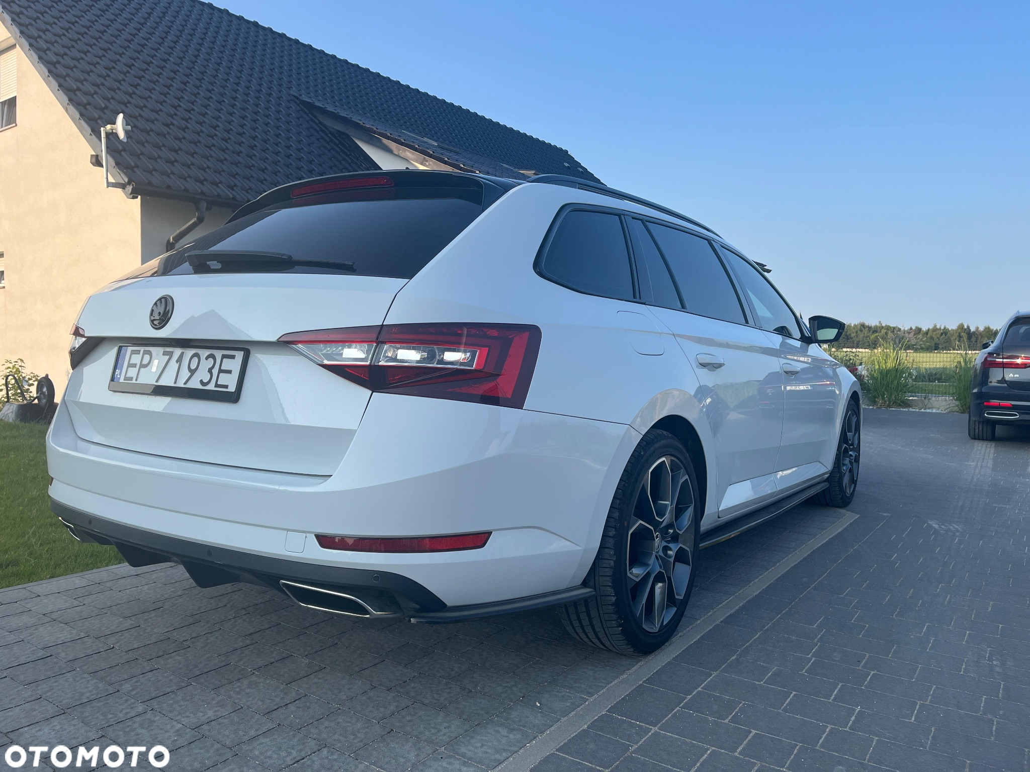 Skoda Superb - 4