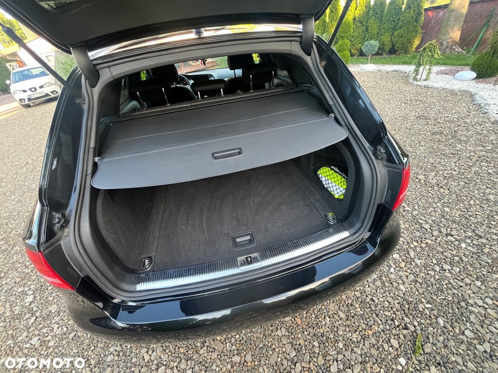 Audi A4 Avant - 33