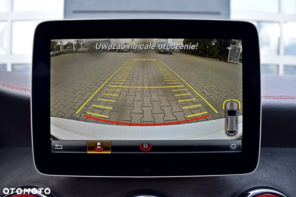 Mercedes-Benz CLA AMG 45 4Matic 7G-DCT - 23