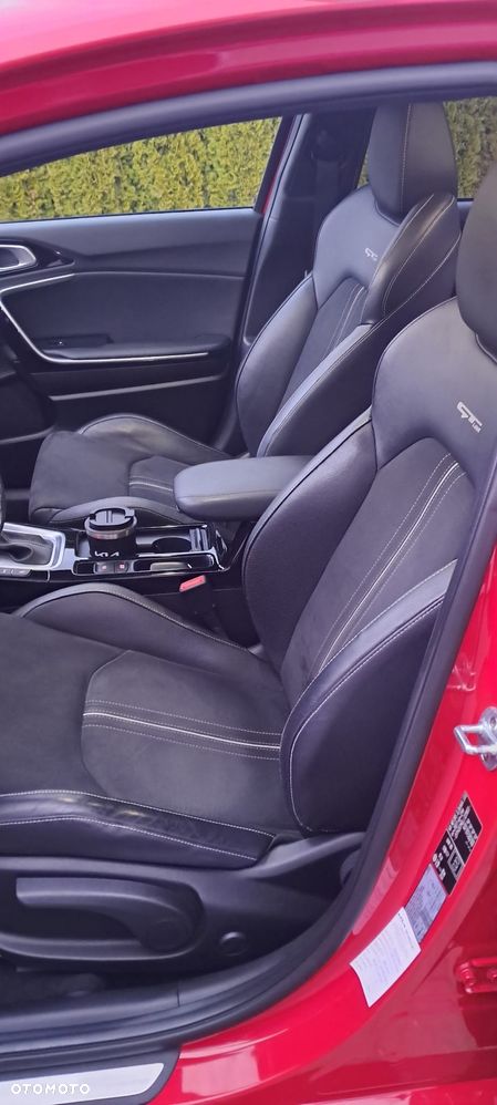 Kia ProCeed - 7