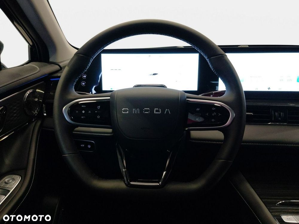 Omoda E5 - 24