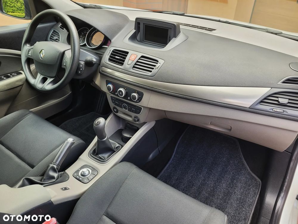 Renault Megane 1.6 16V 100 TomTom Edition - 19