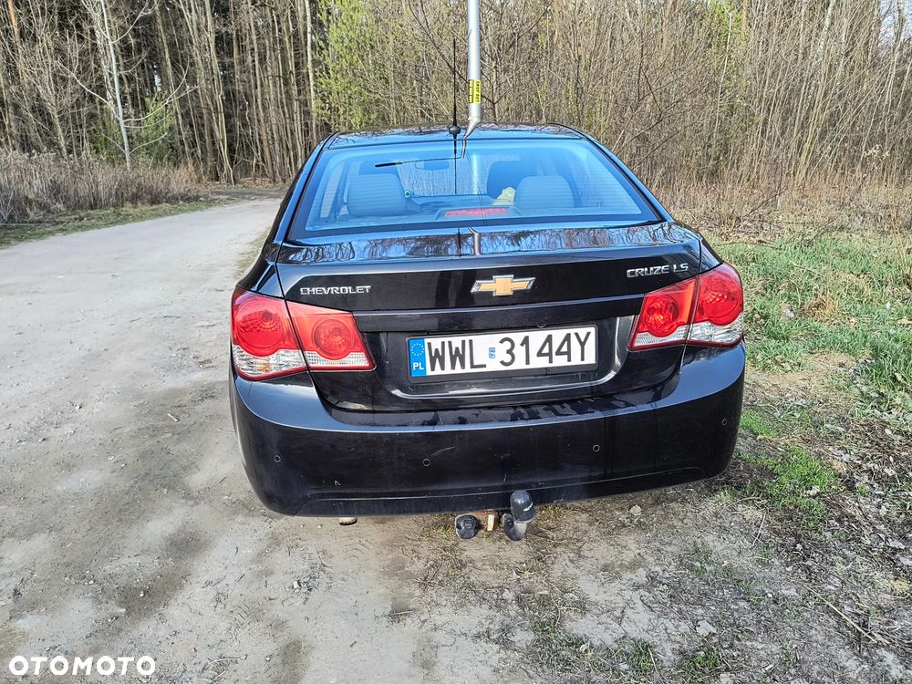 Chevrolet Cruze 1.8 LS - 18
