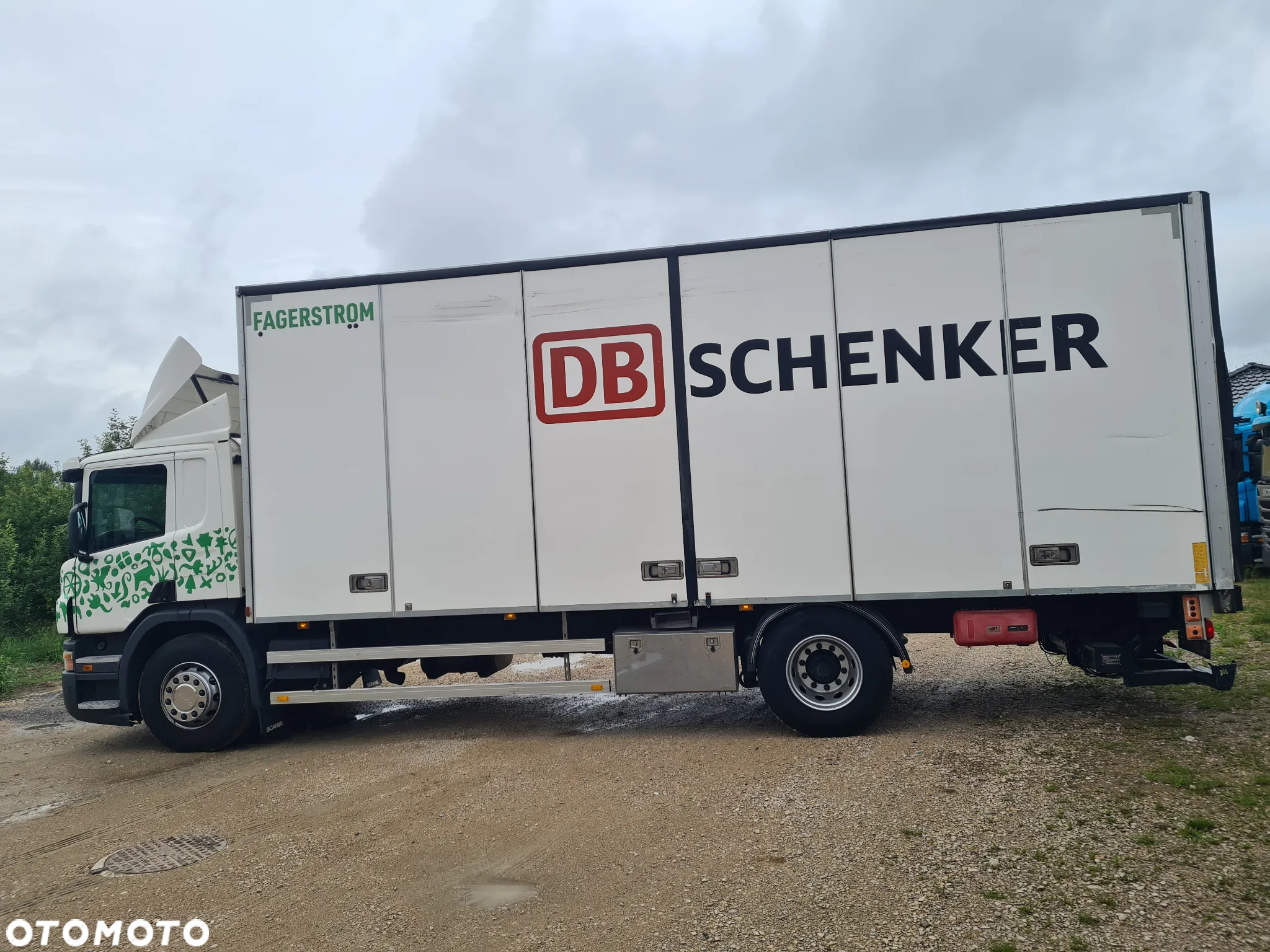 Scania P 230 250 280 320 EURO5 EURO6 OGRZEWANA IZOTERMA - 23