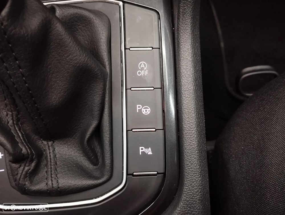 VW Tiguan Allspace 2.0 TDI Confortline DSG - 37