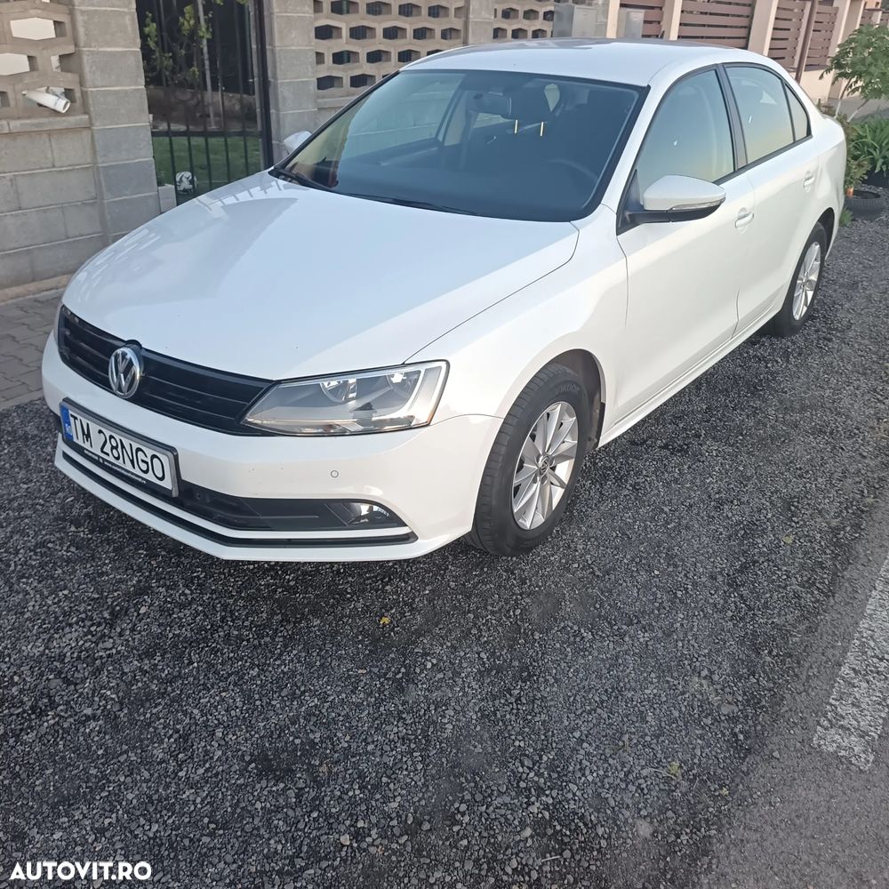 Volkswagen Jetta 1.2 TSI Comfortline - 2