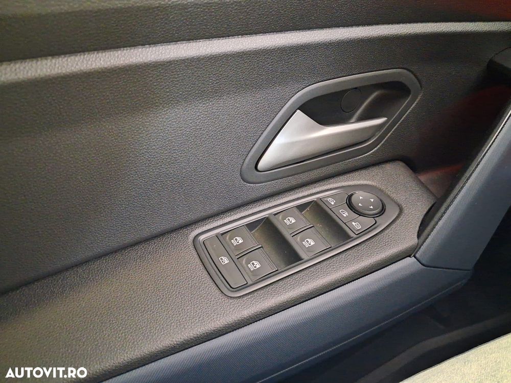 Dacia Duster HEV 140 Journey - 10