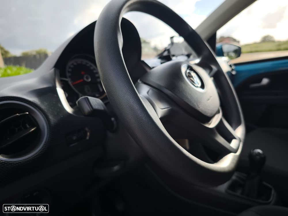 VW Up! 1.0 BMT Move - 19
