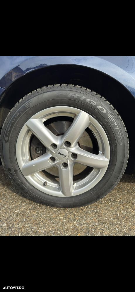 Volkswagen Passat 2.0 TDI BlueMotion Technology DPF Trendline - 3