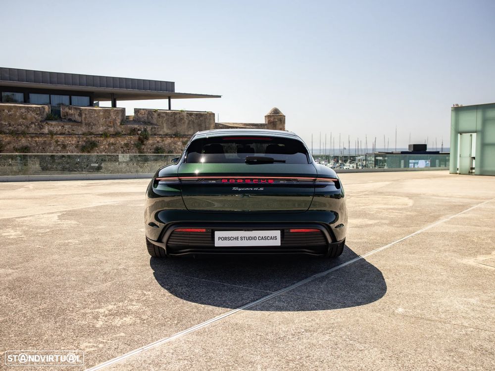 Porsche Taycan Sport Turismo 4S Black Edition - 15