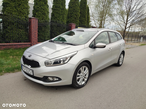 Kia Ceed 1.4 CVVT Dream-Team Edition