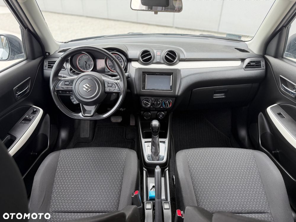 Suzuki Swift - 11