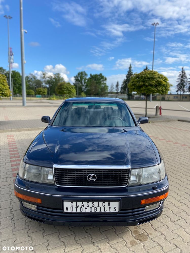 Lexus LS - 7
