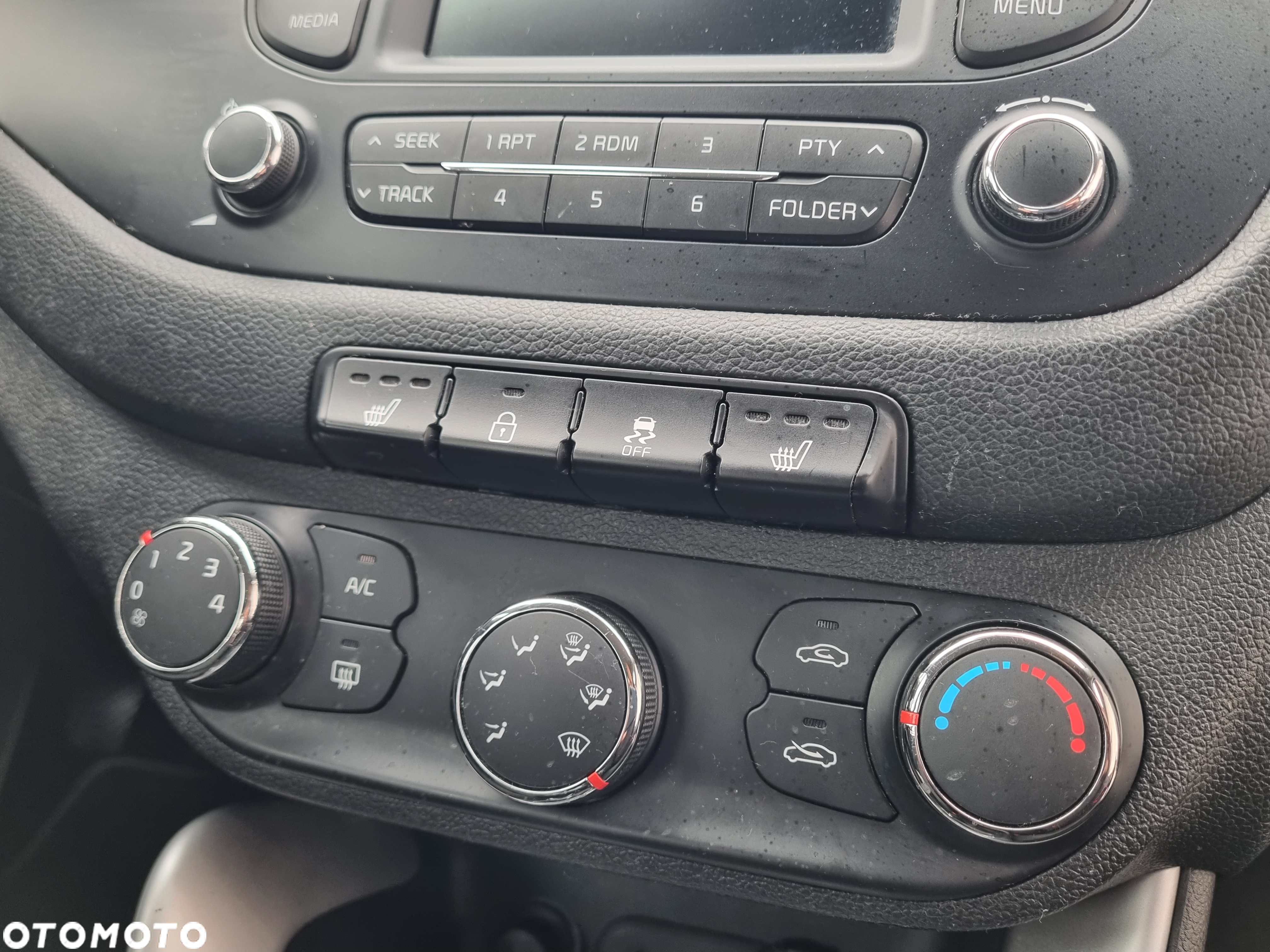 Kia Ceed 1.4 CVVT Attract - 28