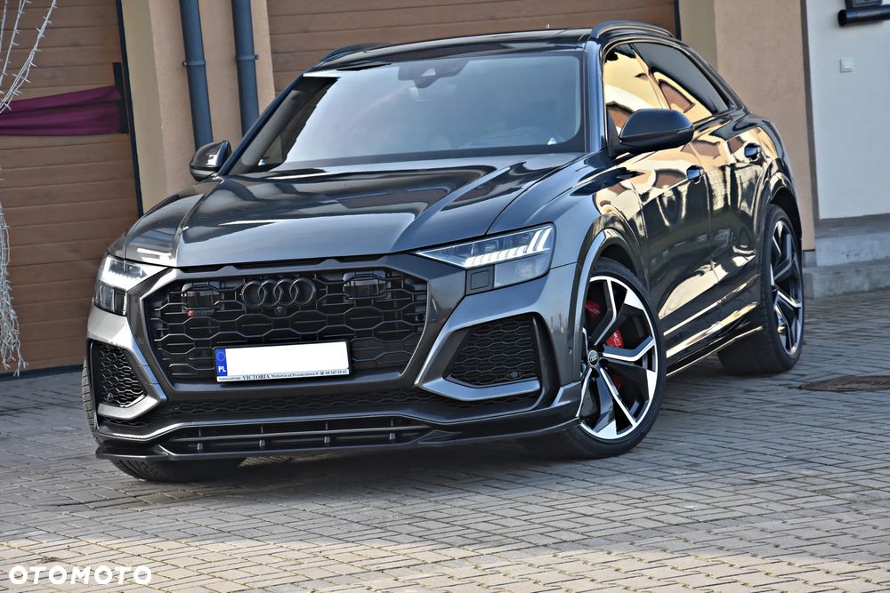 Audi RS Q8 - 26
