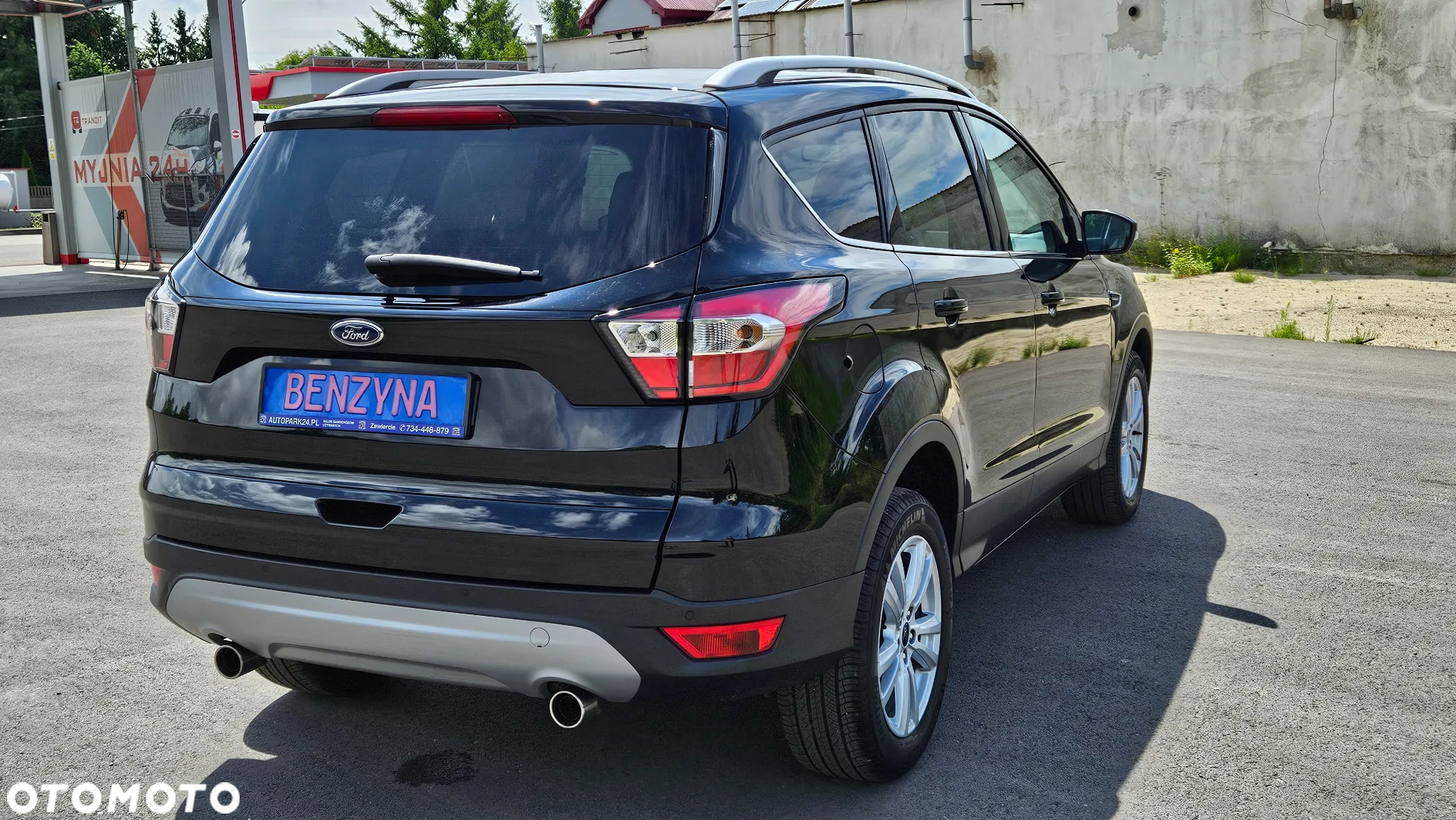 Ford Kuga 1.5 EcoBoost 2x4 Business Edition - 14