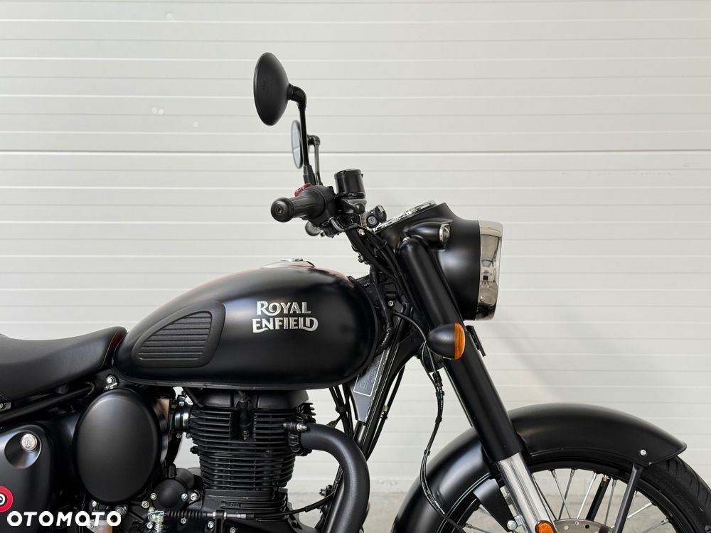 Royal Enfield Classic - 11