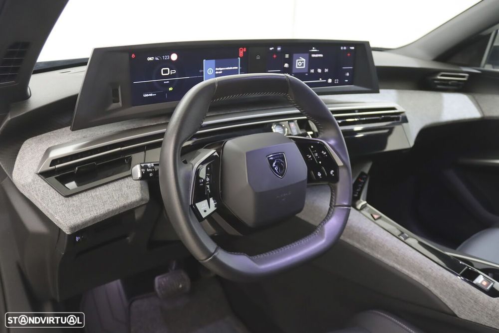 Peugeot 5008 1.2 Hybrid Allure e-DCS6 - 4
