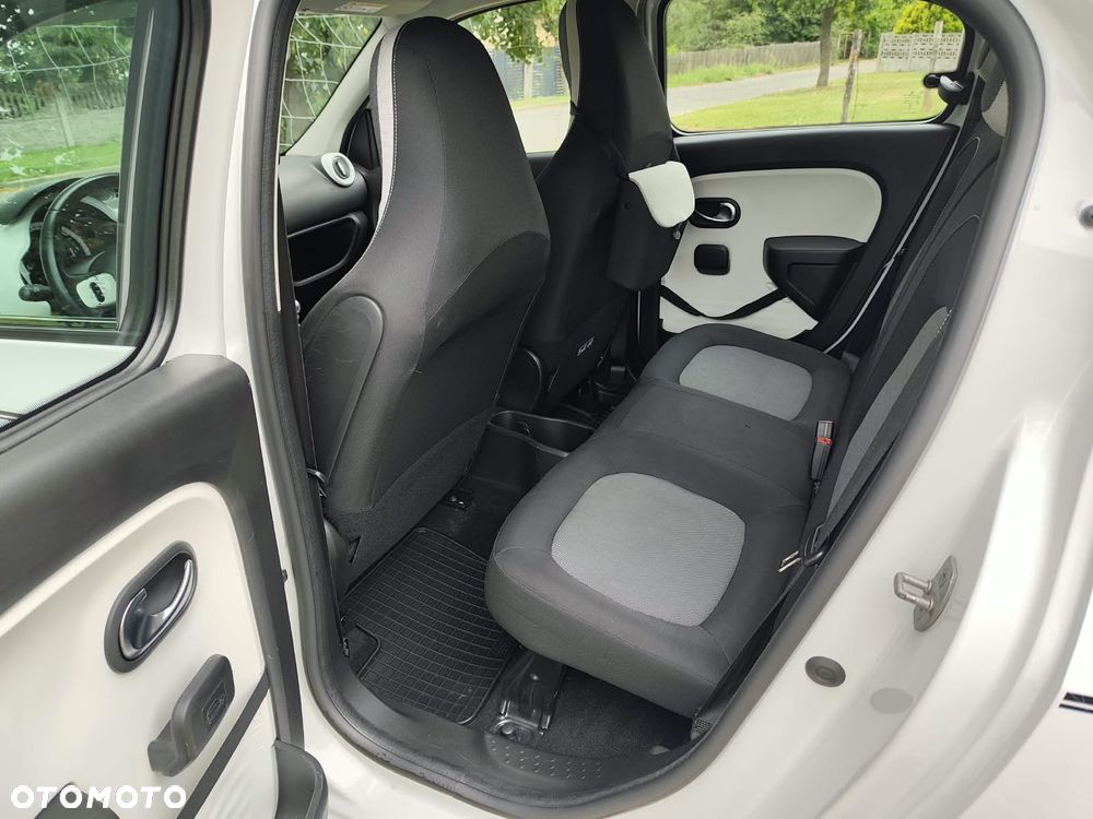 Renault Twingo ENERGY TCe 90 Intens - 25
