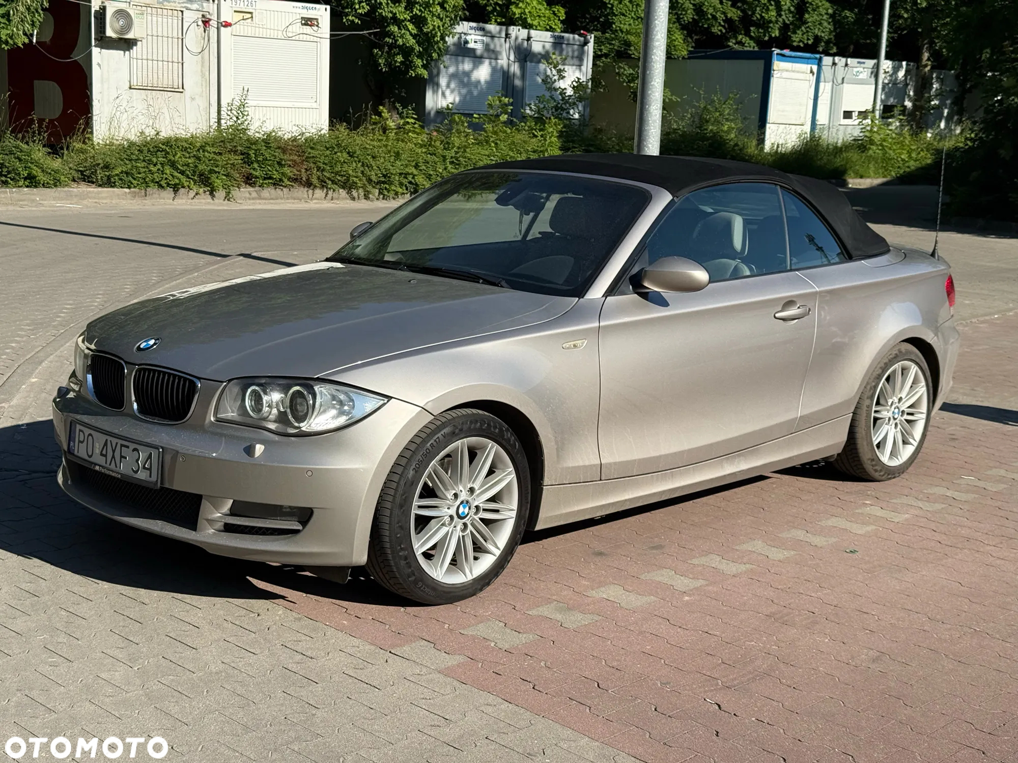 BMW Seria 1 120i - 14