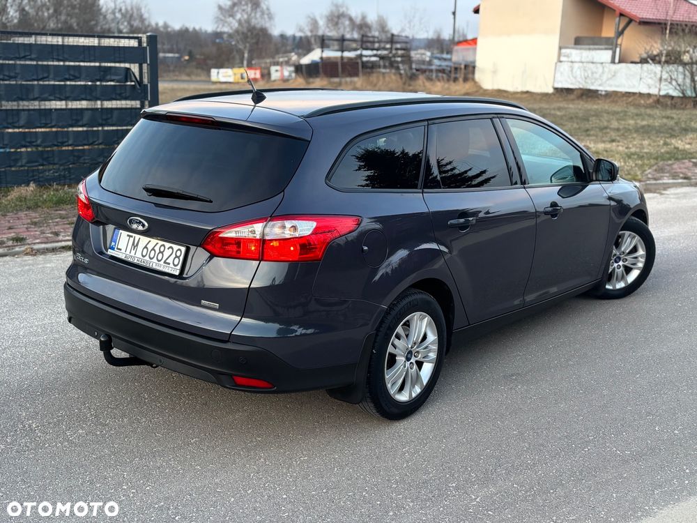 Ford Focus - 23