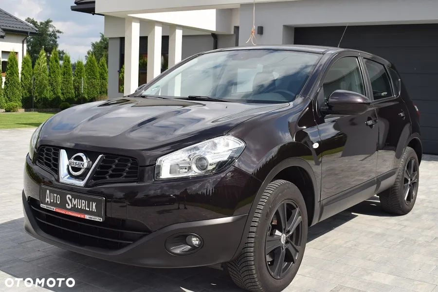 Nissan Qashqai 2.0 visia - 1