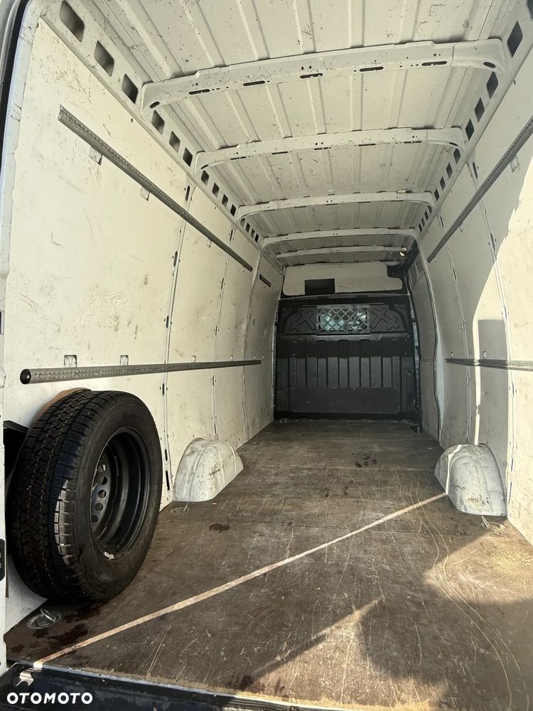 Iveco DAILY - 7