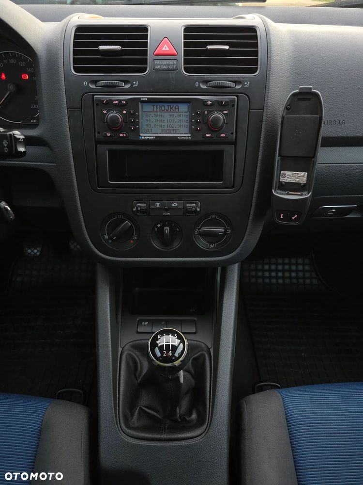 Volkswagen Golf 1.4 Comfortline - 12