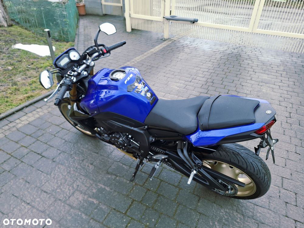 Yamaha FZ8 - 20