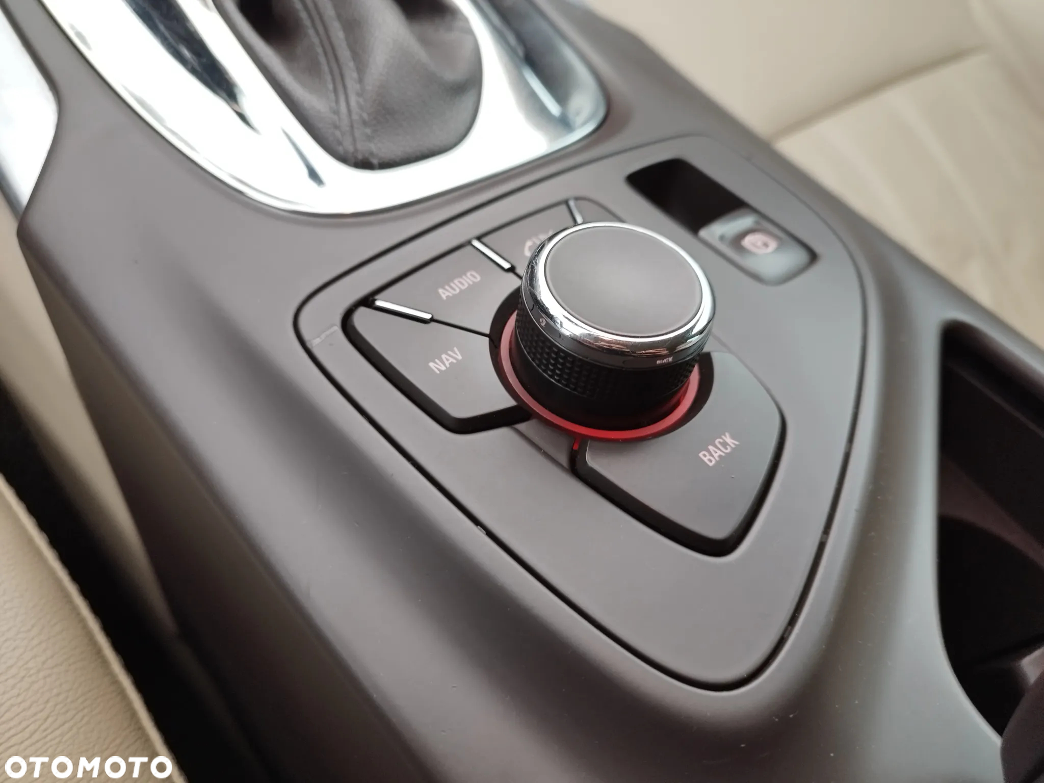 Opel Insignia 2.0 CDTI Cosmo - 28