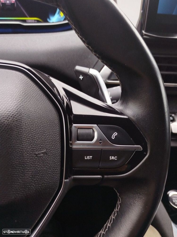 Peugeot 3008 1.6 Hybrid Allure Pack e-EAT8 - 8