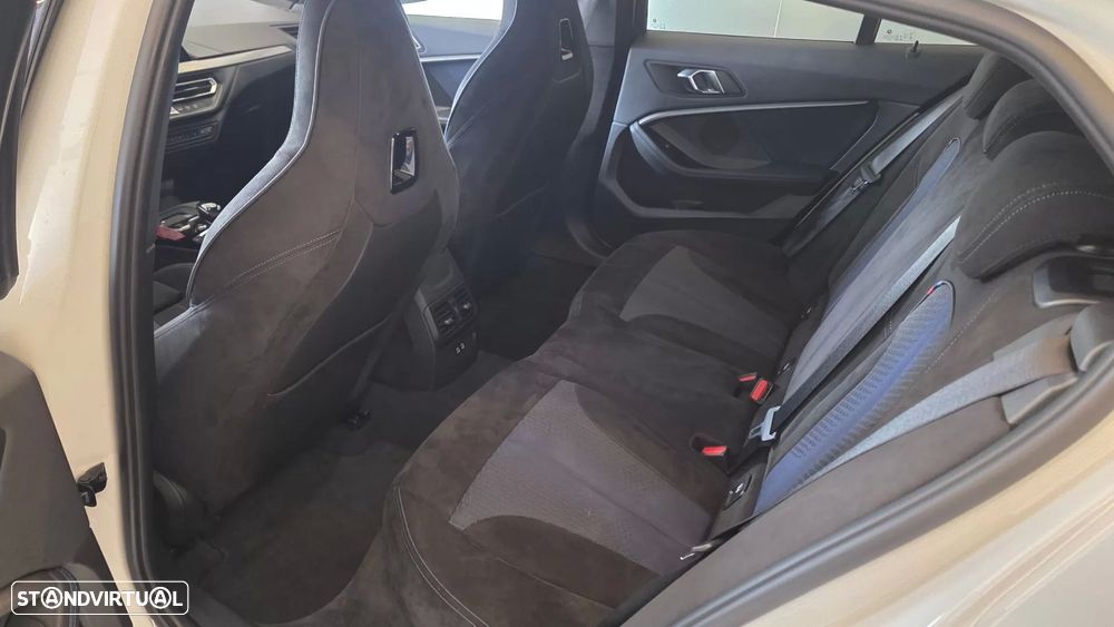 BMW 118 i Pack Desportivo M Auto - 45