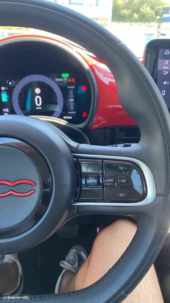 Fiat 500e (RED) - 27