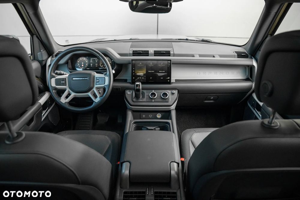 Land Rover Defender 3.0 D300 mHEV X-Dynamic HSE - 20