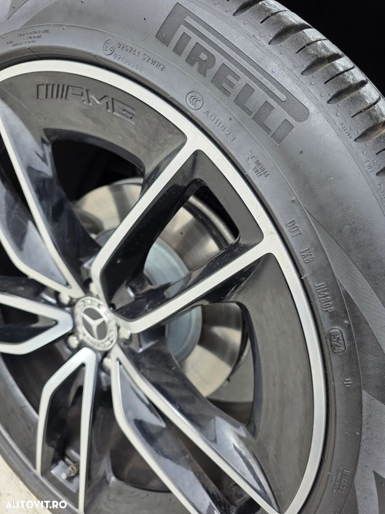 Mercedes-Benz GLE 300 d 4MATIC - 11