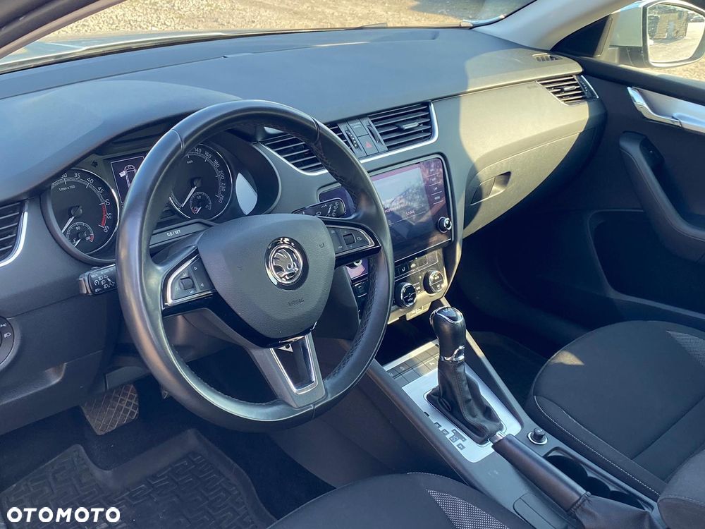 Skoda Octavia 2.0 TDI Ambition DSG - 14