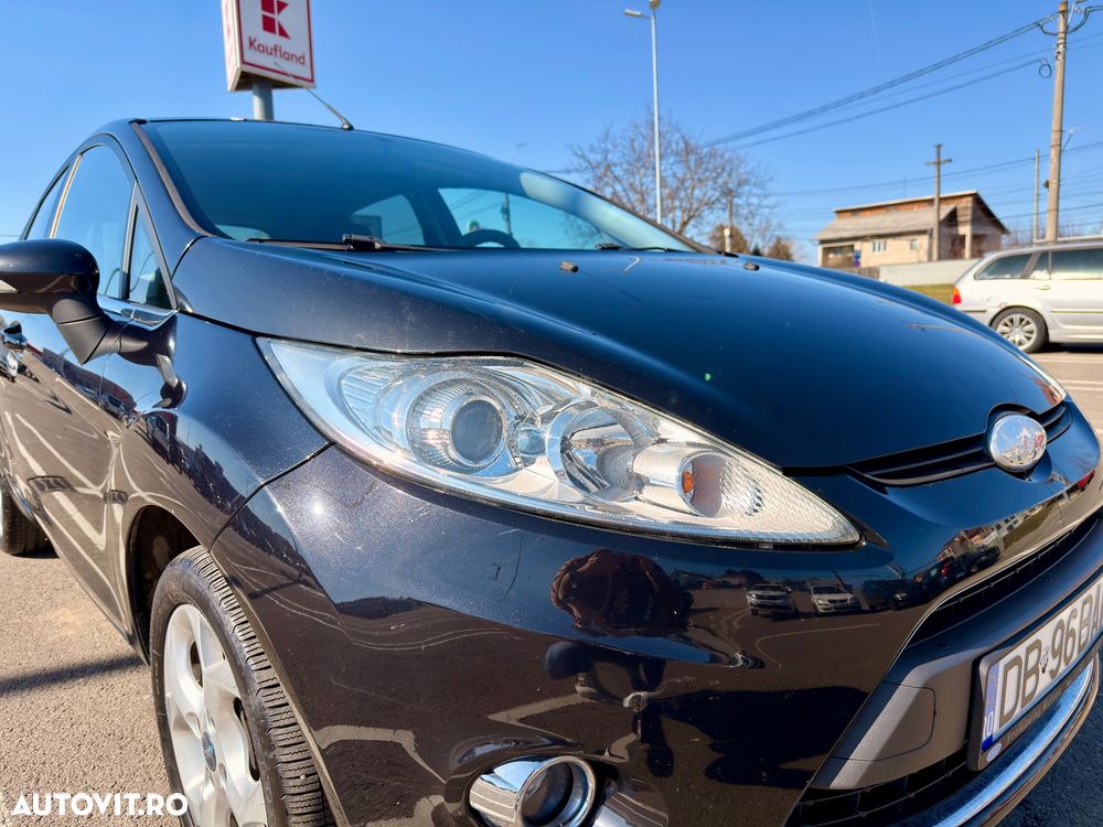 Ford Fiesta - 9