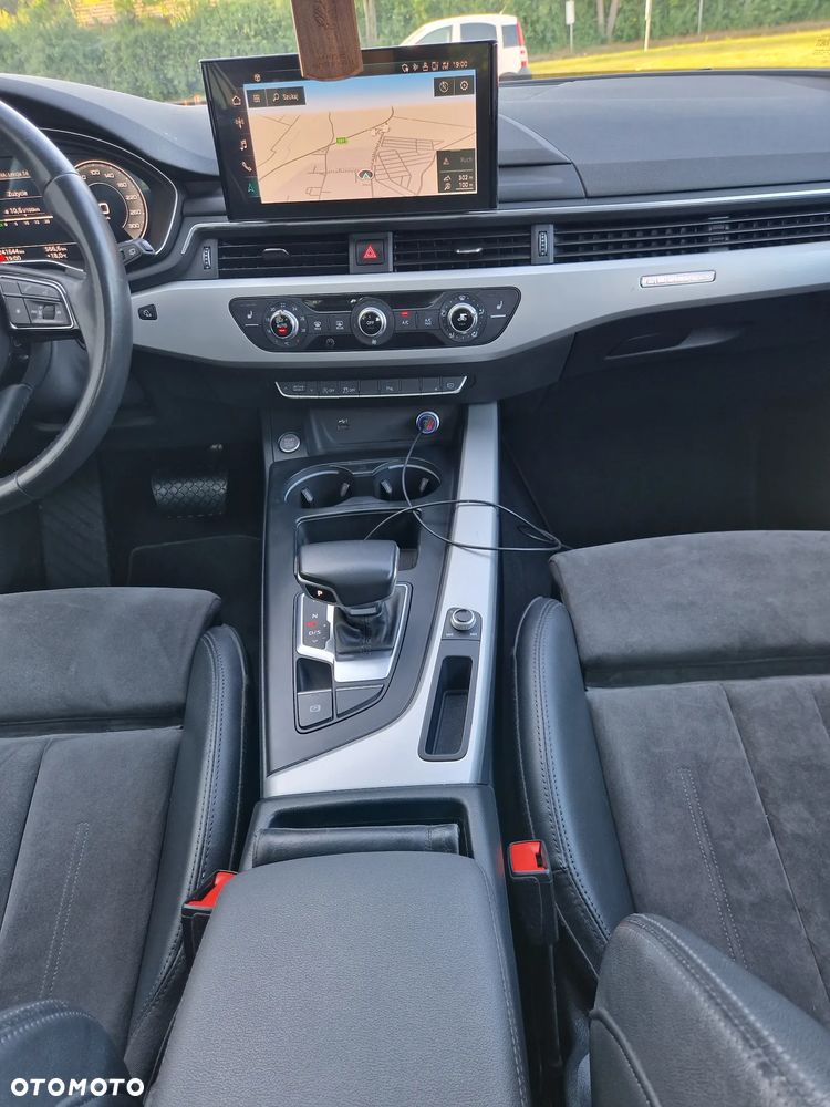 Audi A4 Avant 40 TDI quattro S tronic - 17