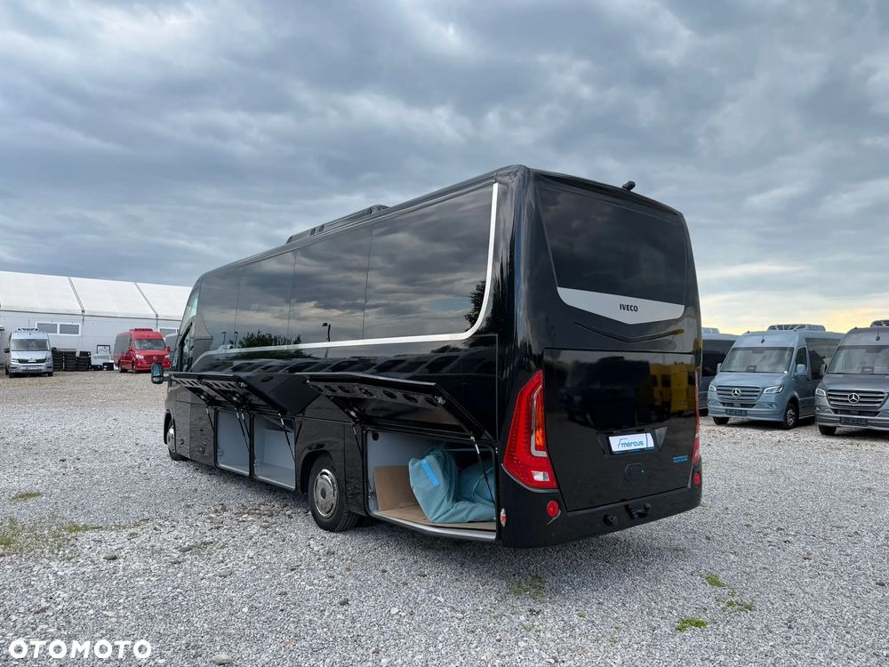 Iveco Daily - 10