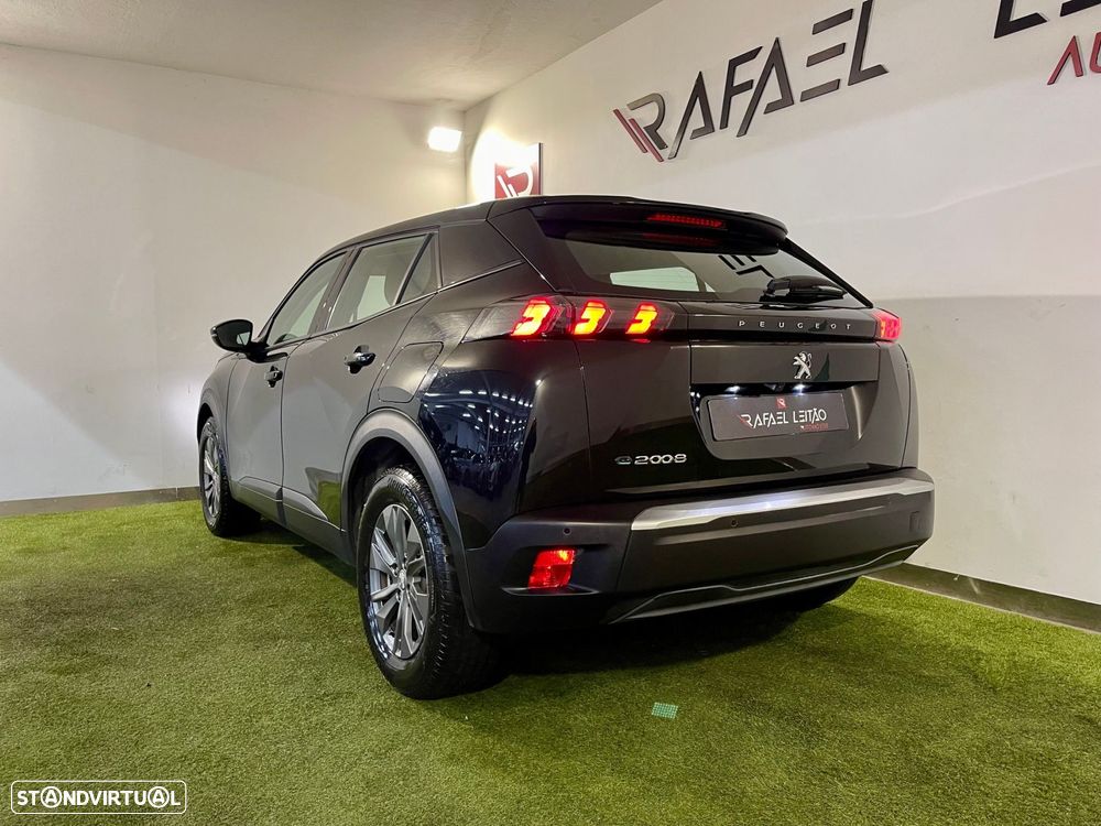 Peugeot e-2008 50 kWh Style - 9