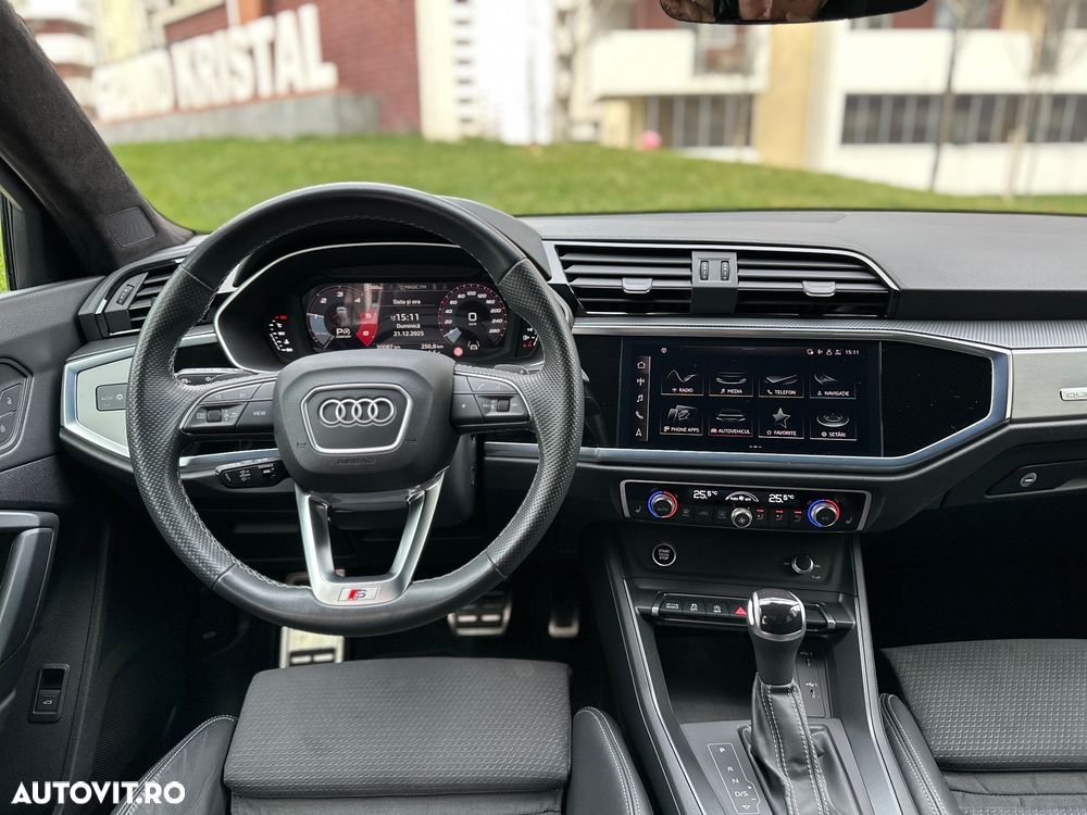 Audi Q3 40 TDI Sportback quattro S tronic S line - 22